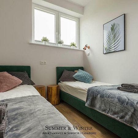 Family Luxury Green Apartment 1-6, 2 Sypialnie I Studio, 52 M2 Гданьск Экстерьер фото