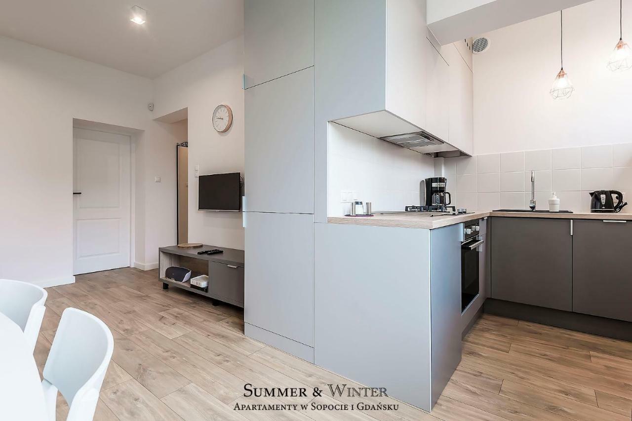 Family Luxury Green Apartment 1-6, 2 Sypialnie I Studio, 52 M2 Гданьск Экстерьер фото